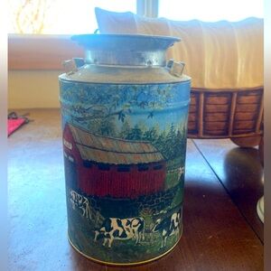 Painted Tin can